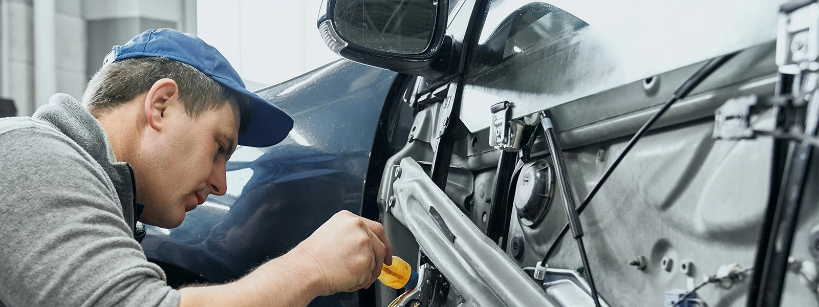 How to get my windows off track fixed