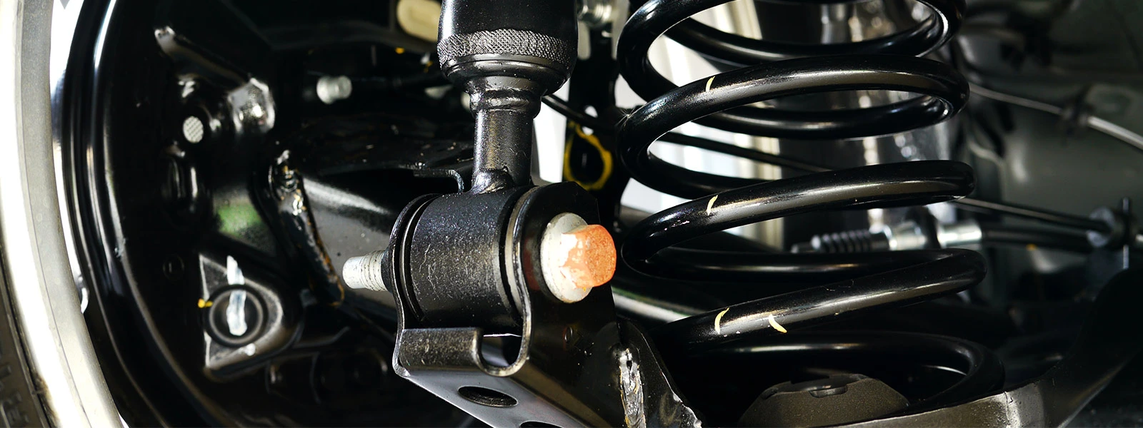 how to change shock absorbers on car