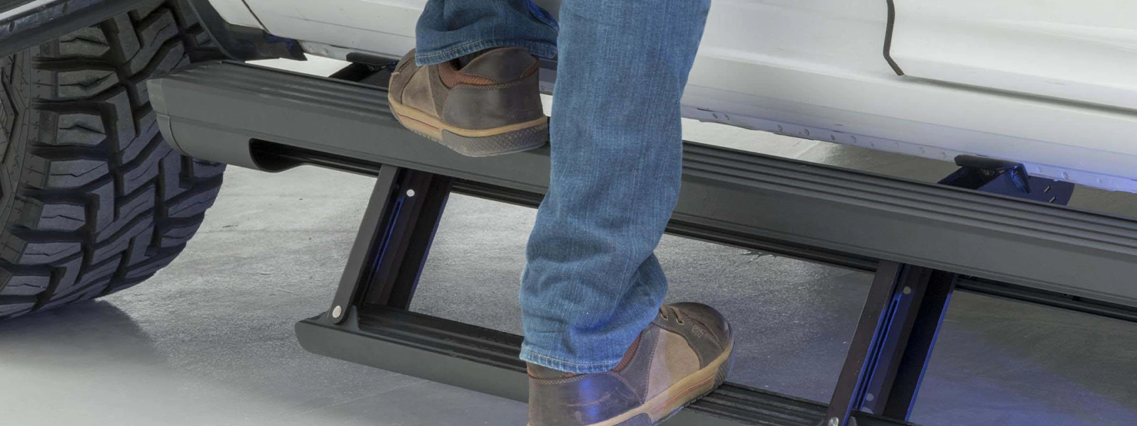 running boards make the entrance and exit of large vehicles easy